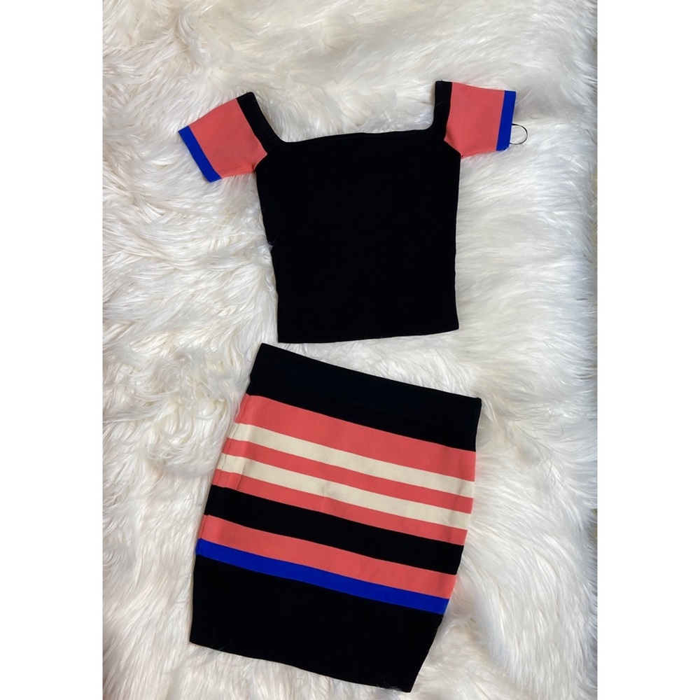 SKIRT SET